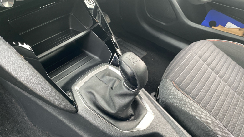 Peugeot 208 1.2 PureTech Active Premium 5dr Petrol Hatchback